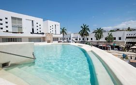 Plaza Paraiso Donwtown Condos
